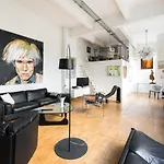 Rue De Thorigny Loft By Onefinestay