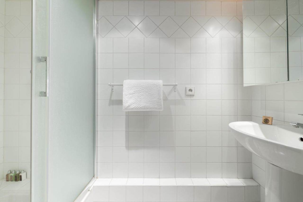 Apartment Rue De Thorigny Loft By Onefinestay